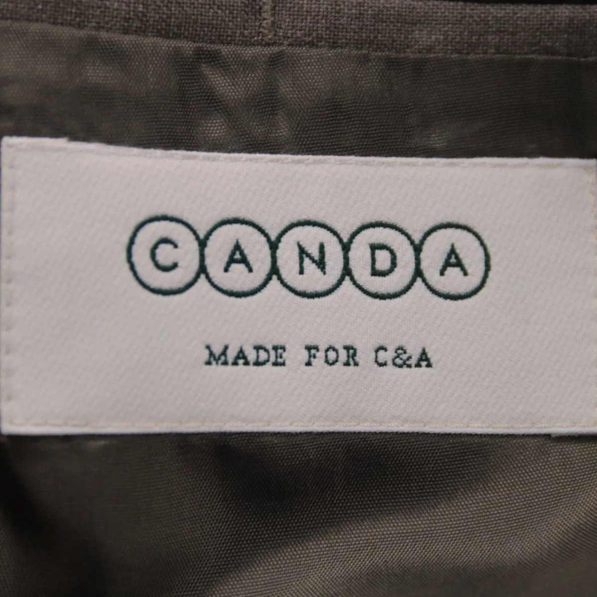 костюм Canda