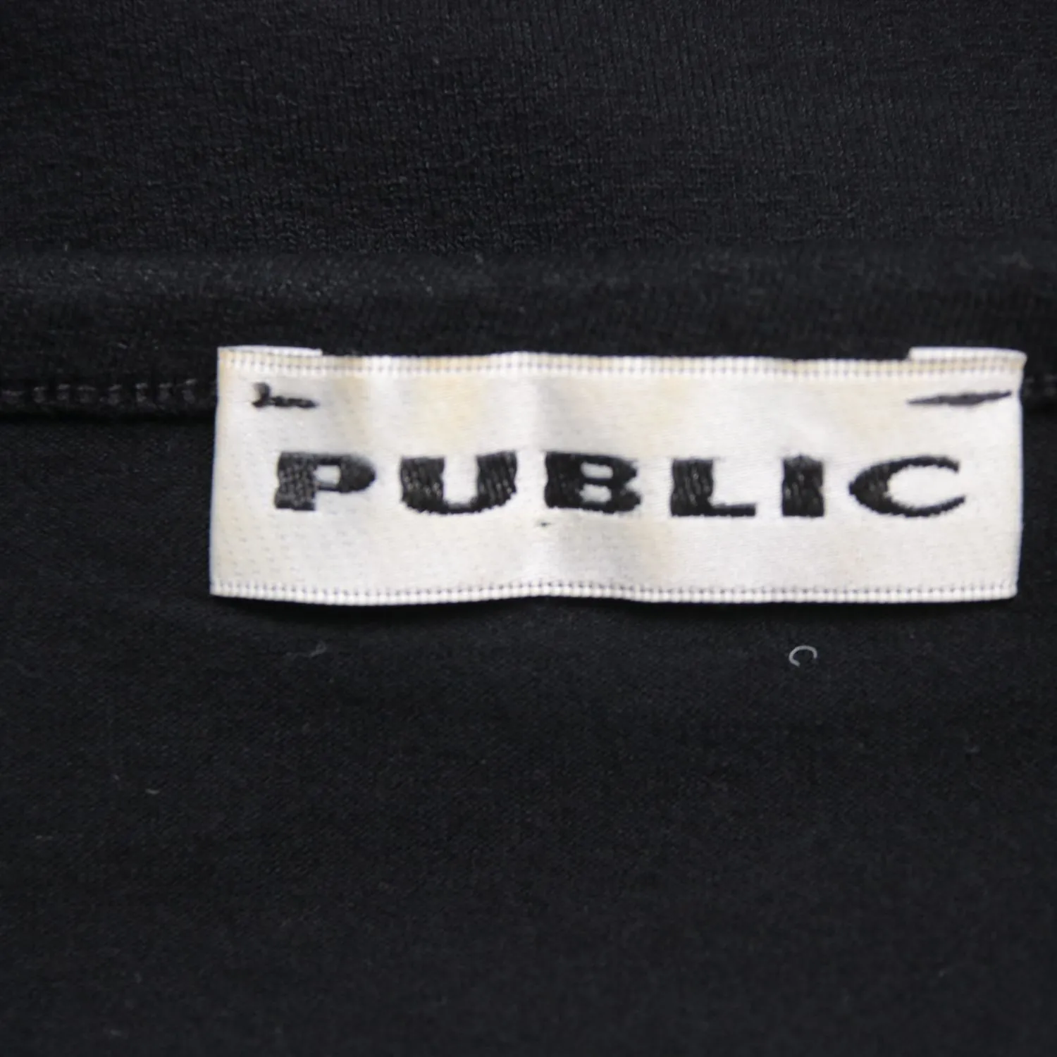 футболка Public