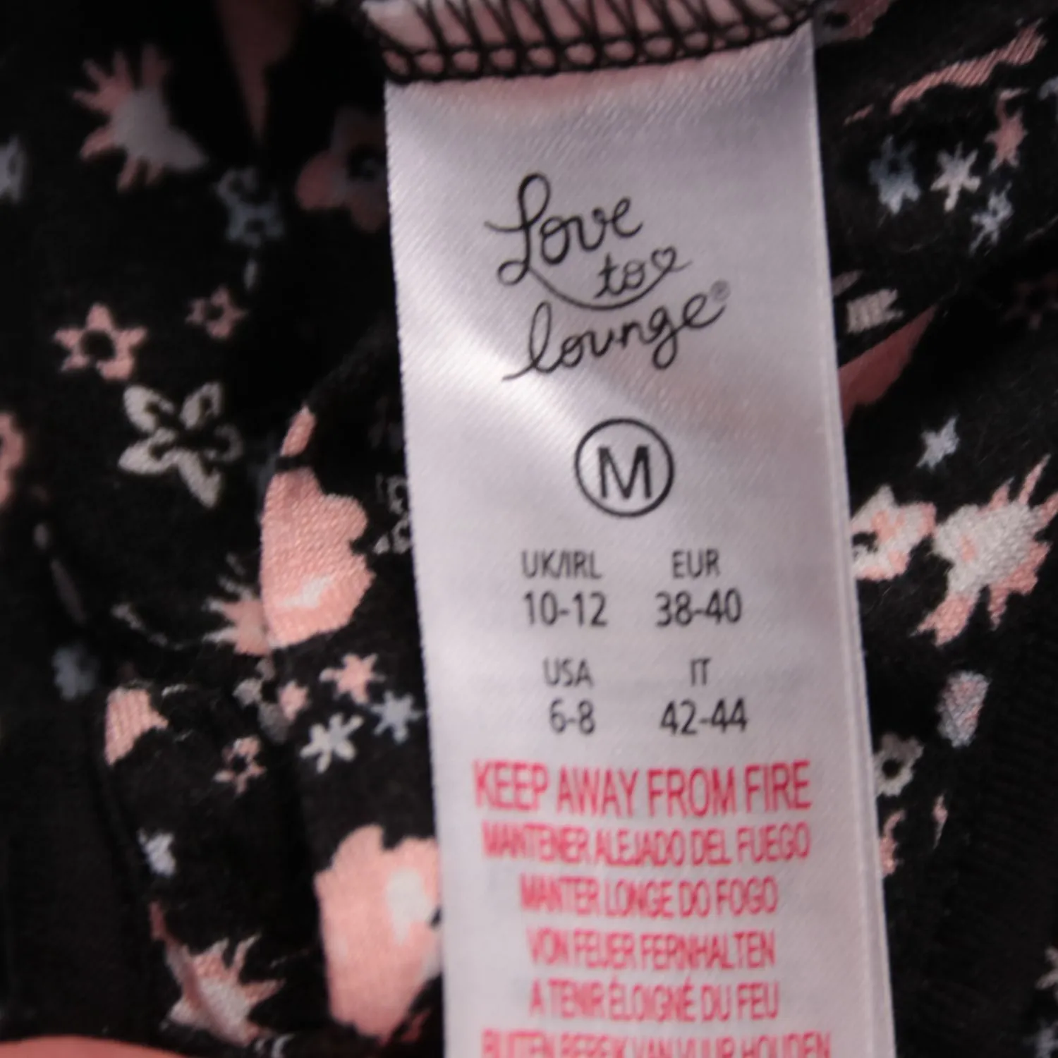 топ Love to lounge
